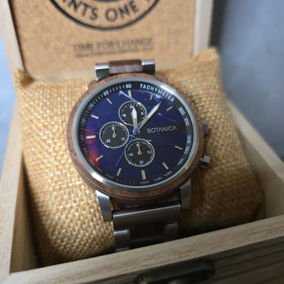 BOXED BATANICA CHRONOGRAPH BLUE DIAL WATCH
