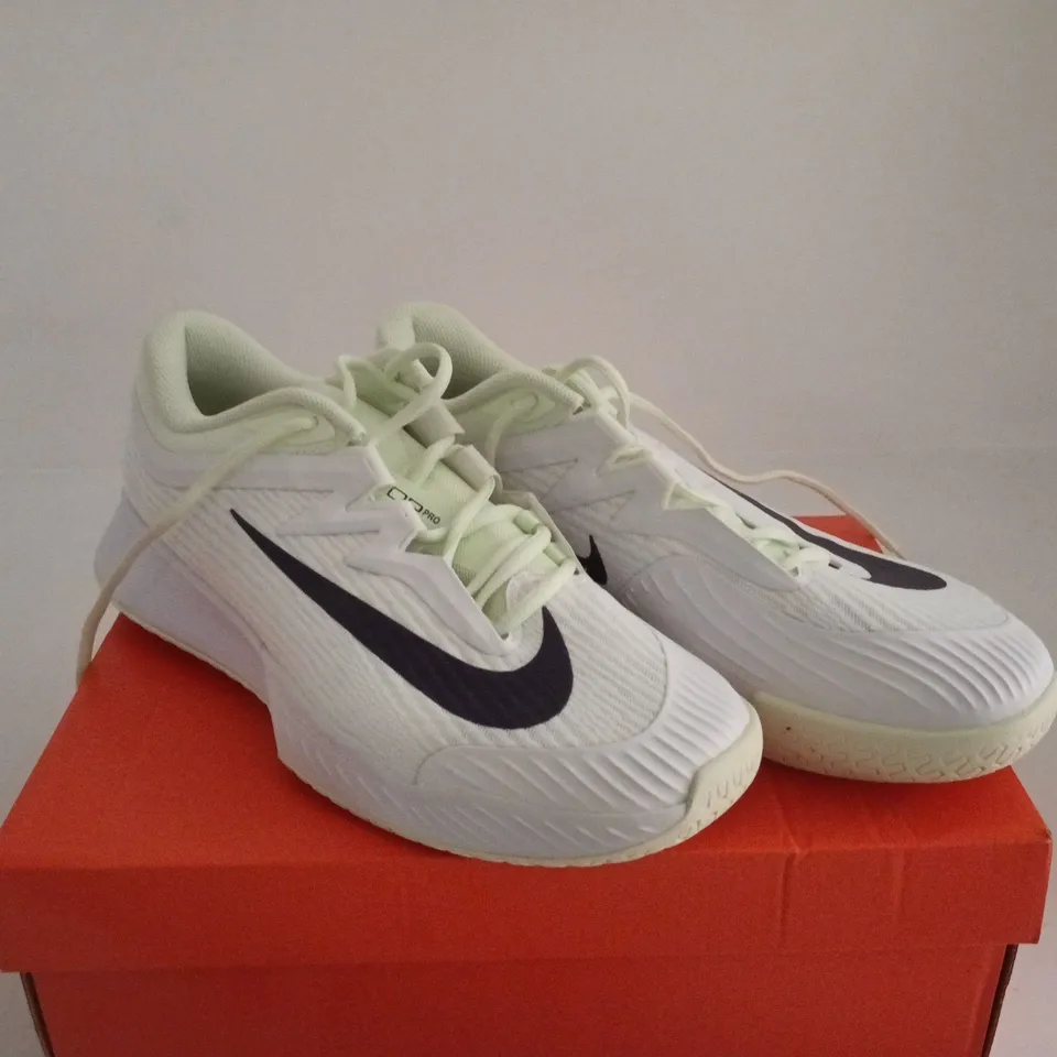 NIKE M ZOOM VAPOR PRO 3 HC SIZE 10.5 BOXED