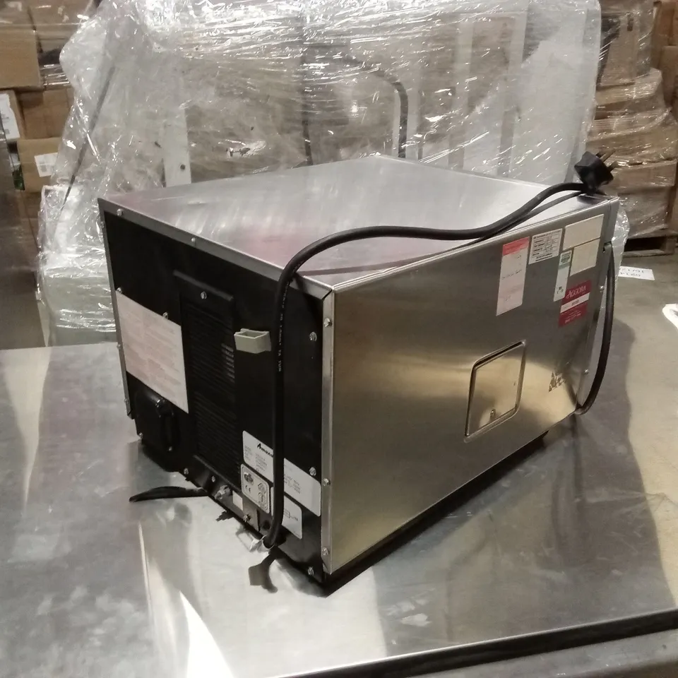 AMANA UHDC514 COMMERCIAL MICROWAVE OVEN