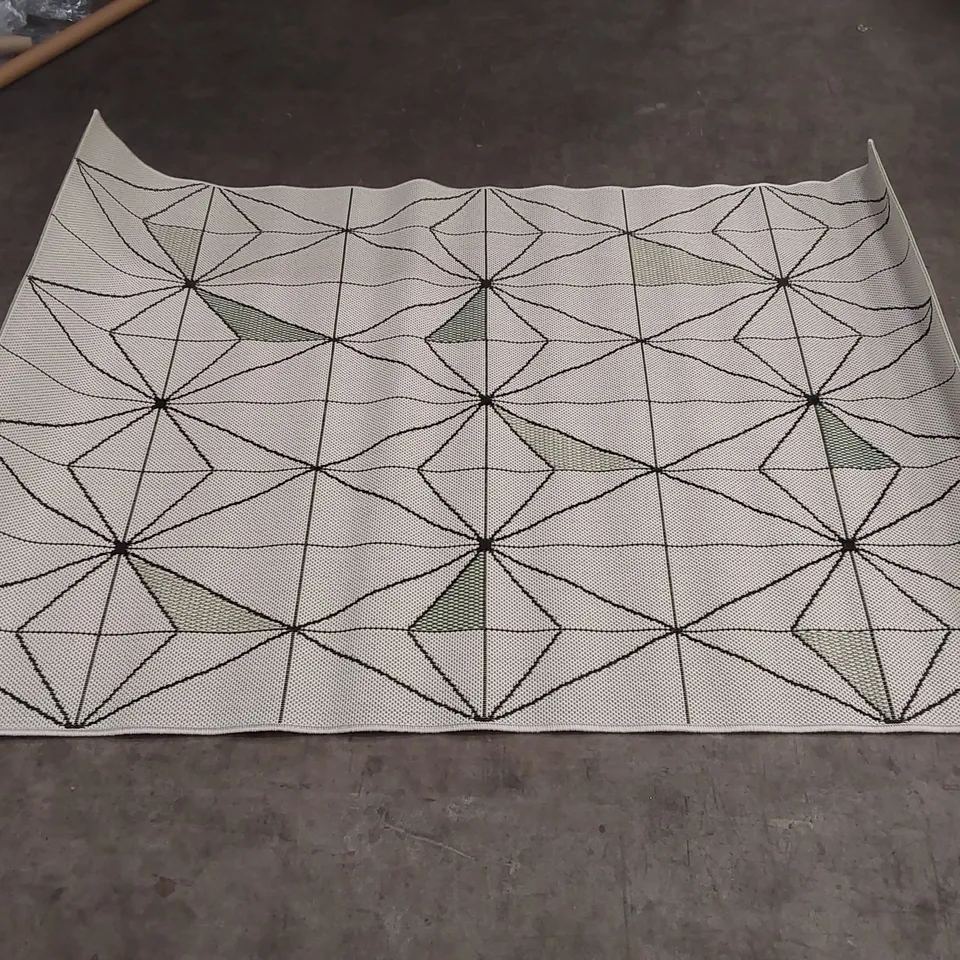 BRAND NEW BAGGED PACO HOME OSTENDE RUG - 170 x 120cm