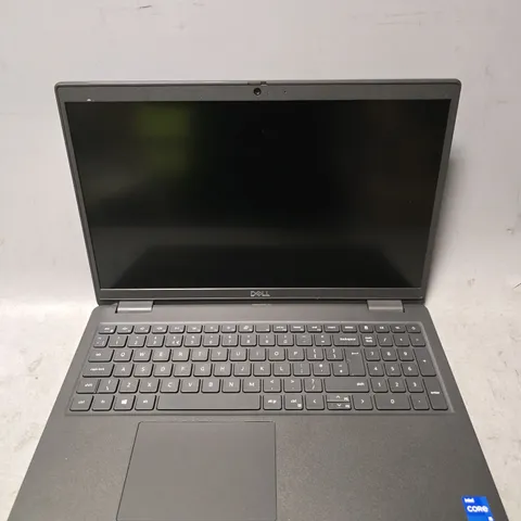 DELL LATITUDE 3520 LAPTOP