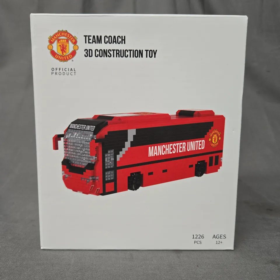 BOXED MANCHESTER UNITED TEAM COACH 3D CONSTRUCTION TOY