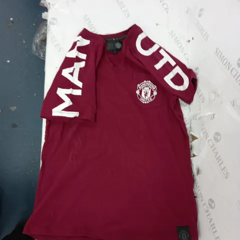 MANCHESTER UNITED WOMENS TOP - SIZE 12