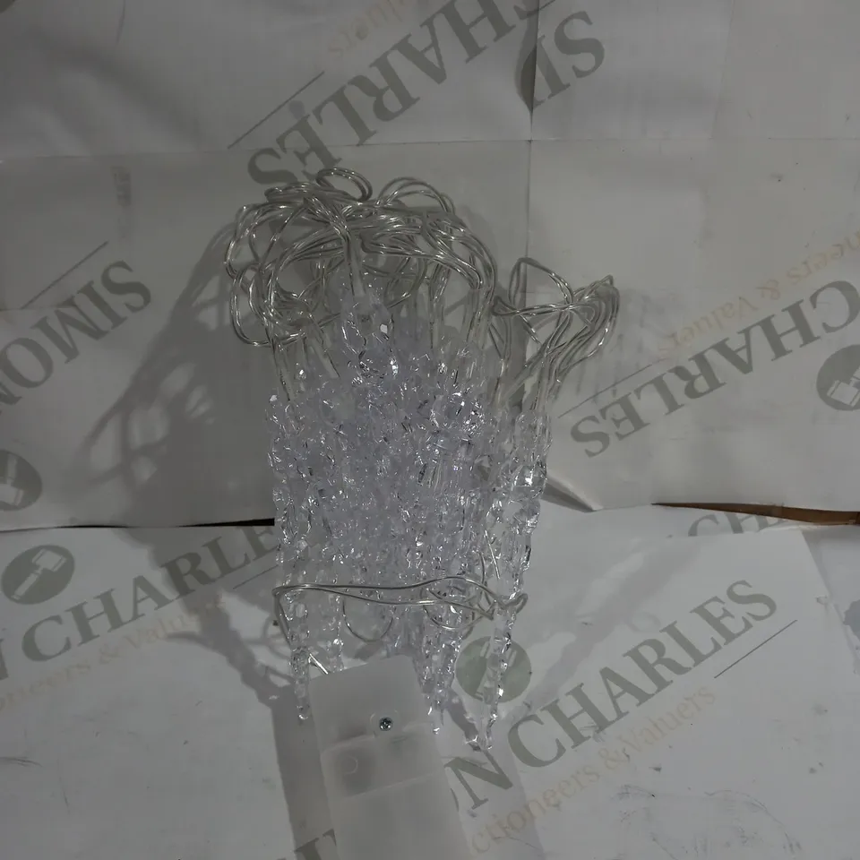 BATTERY OPERATED 20 WHITE LED ICICLE CHRISTMAS LIGHTS RRP £10