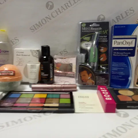 LOT OF APPROX 12 ASSORTED BEAUTY PRODUCTS TO INCLUDE MANSCAPED BALL DEODORANT, REVOLUTION EYESHADOW PALETTE, PAULA'S CHOICE PEPTIDE BOOSTER, ETC