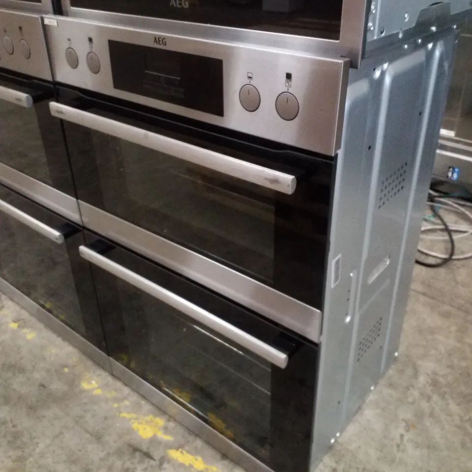 AEG DCB331010M BUILT IN ELECTRIC DOUBLE OVEN