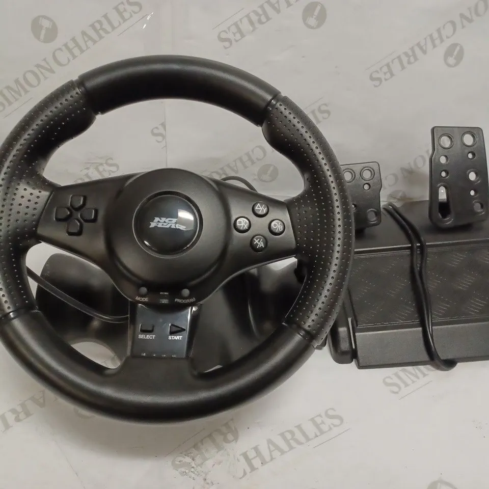 NO FEAR GAMING STEERING WHEEL 