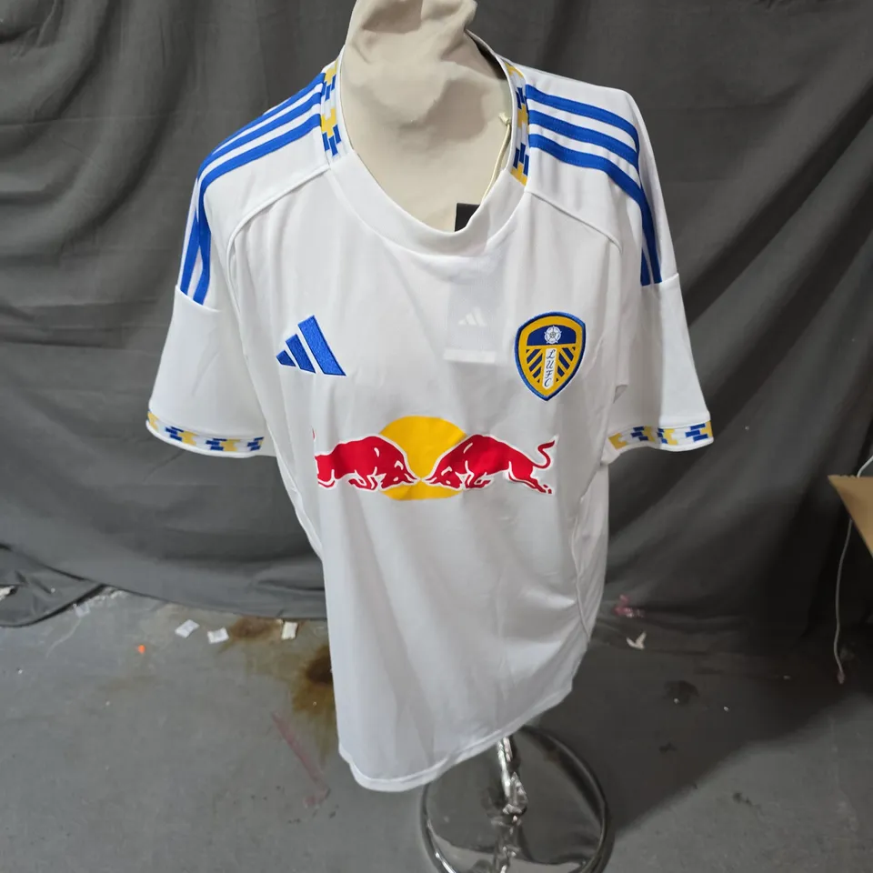 LEEDS UNITED FOOTBALL SHIRT – WHITE, ADIDAS, SIZE L 
