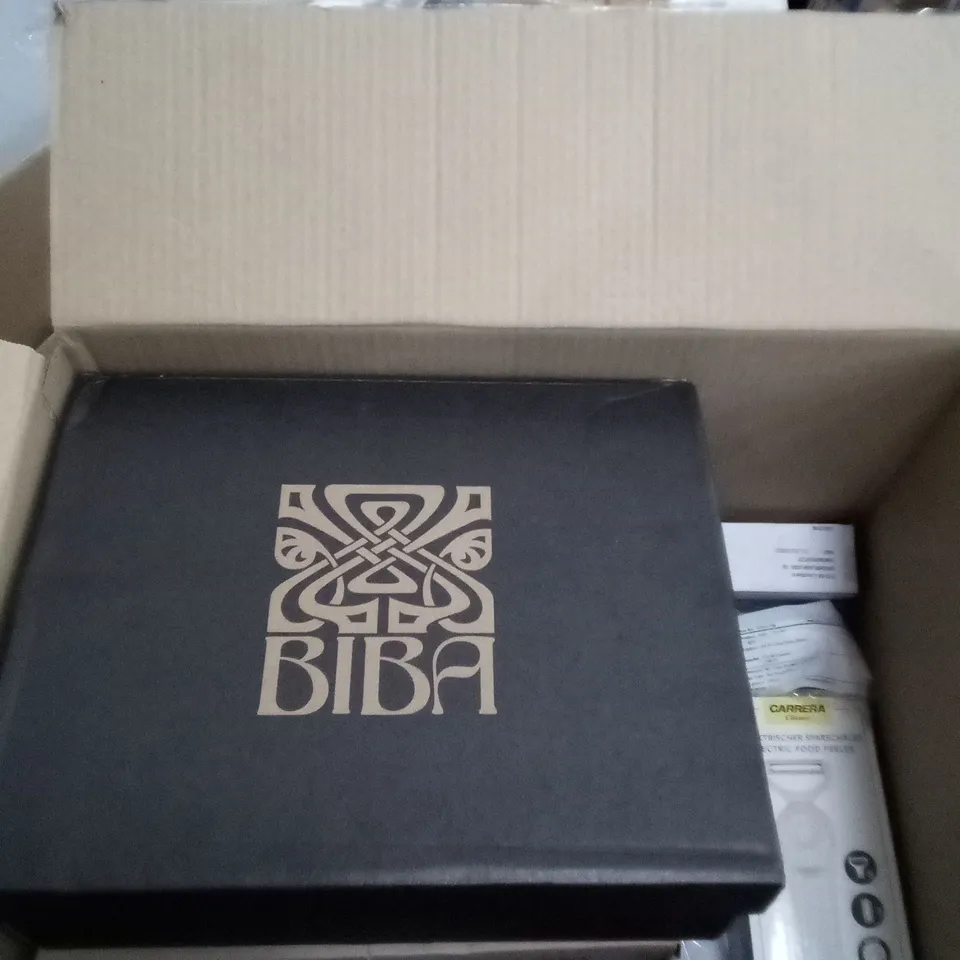 BOX OF ASSORTED ITEMS INCLUDING CARRERA FOOD PEELER, EYE CREAM, WOMENS SHOES AND MINI SODA STREAM BPTTLE 