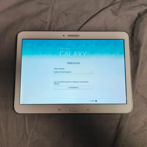 SAMSUNG GALAXY TAB 4 10.1 TABLET (WHITE)