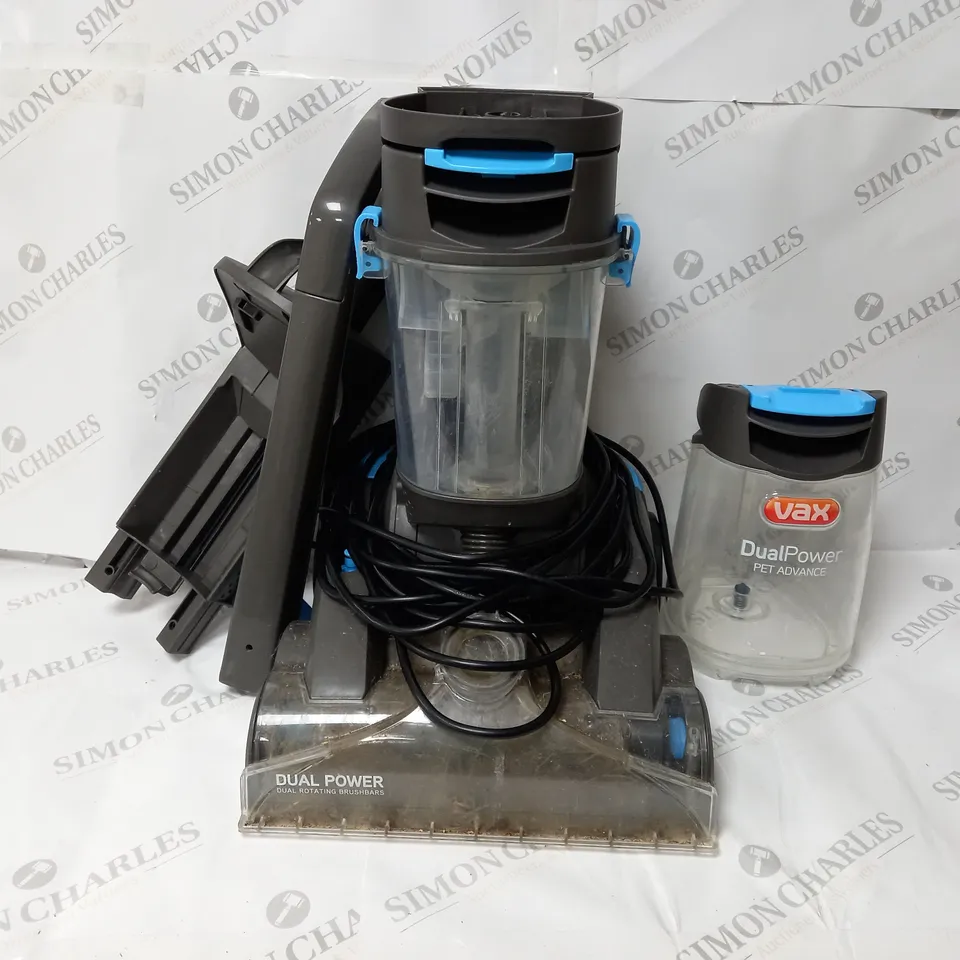 VAX DUAL POWER PET ADVANCE CARPET CLEANER