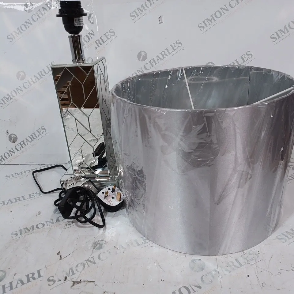 OUTLET JM BY JULIEN MACDONALD MIRRORED PAVED TABLE LAMP