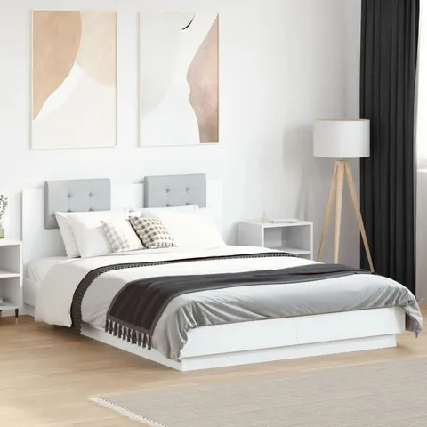 BOXED MIDDLEPORT BED - SIZE UNSPECIFIED (2 BOXES)