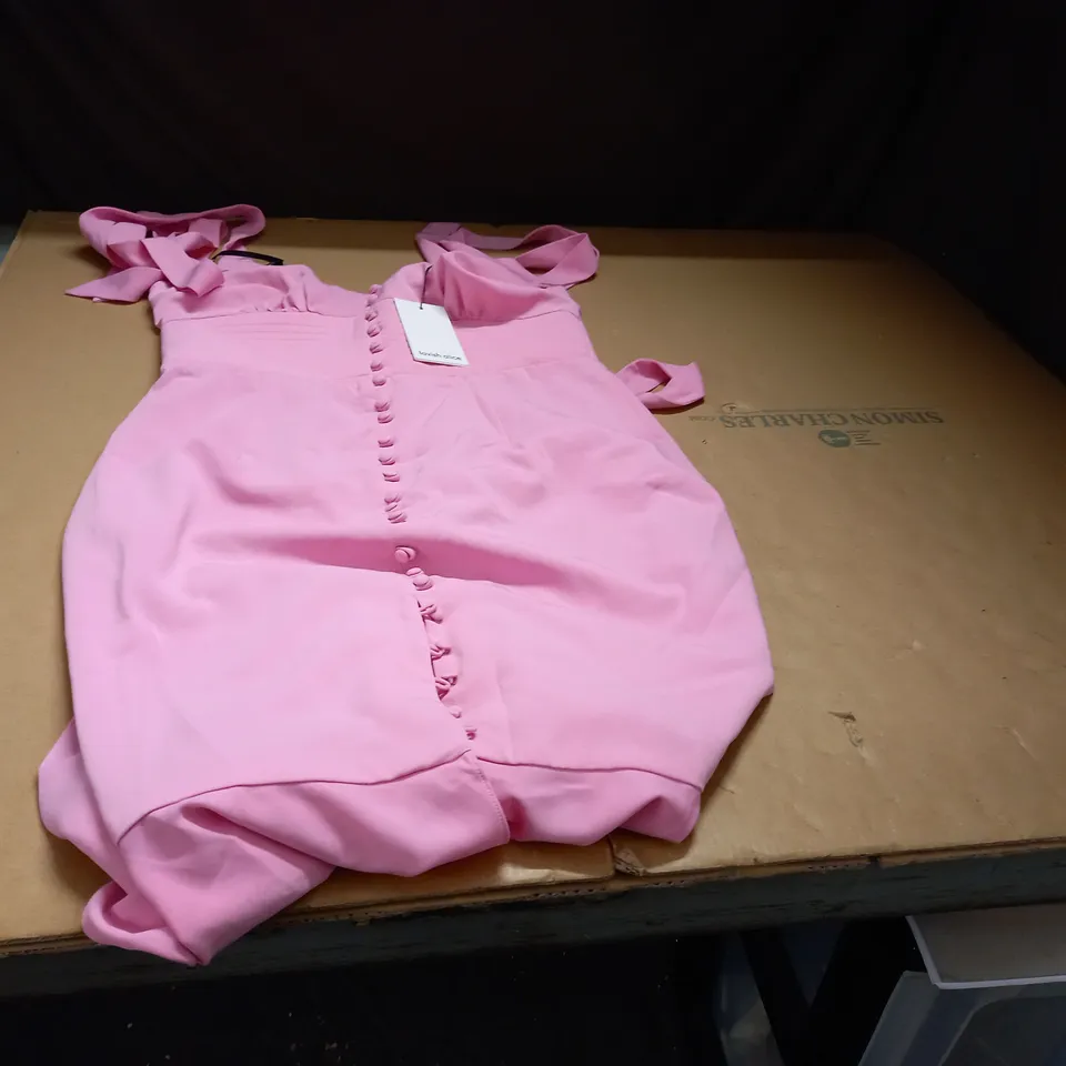 IN THE STYLE LAVISH ALICE TIE STRAP MICRO BUTTON MIDI DRESS IN BUBBLEGUM PINK UK SIZE 14 