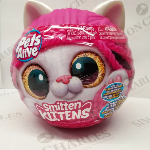 BRAND NEW BOXED ZURU PETS ALIVE SMITTEN KITTEN