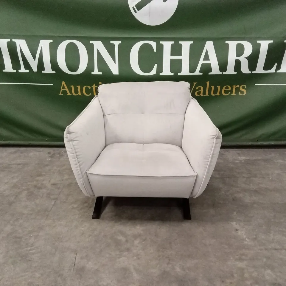 QUALITY DESIGNER ITALIAN MADE SEVILLE VELVET ARMCHAIR