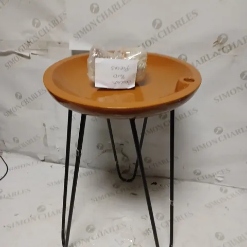 BIRDBATH ON METAL STAND - TERRACOTTA