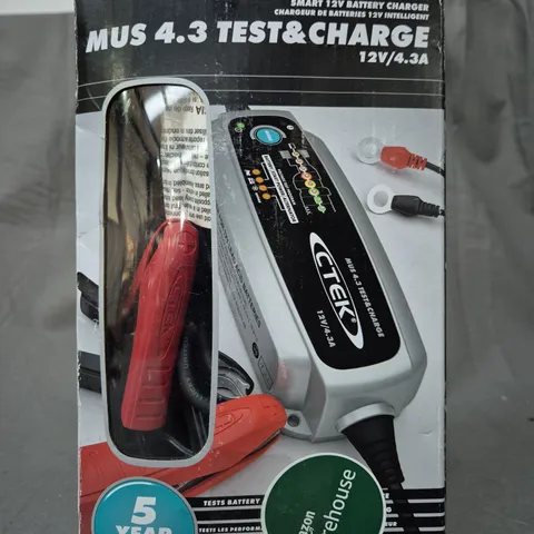 BOXED CTEK SMART 12V BATTERY CHARGER