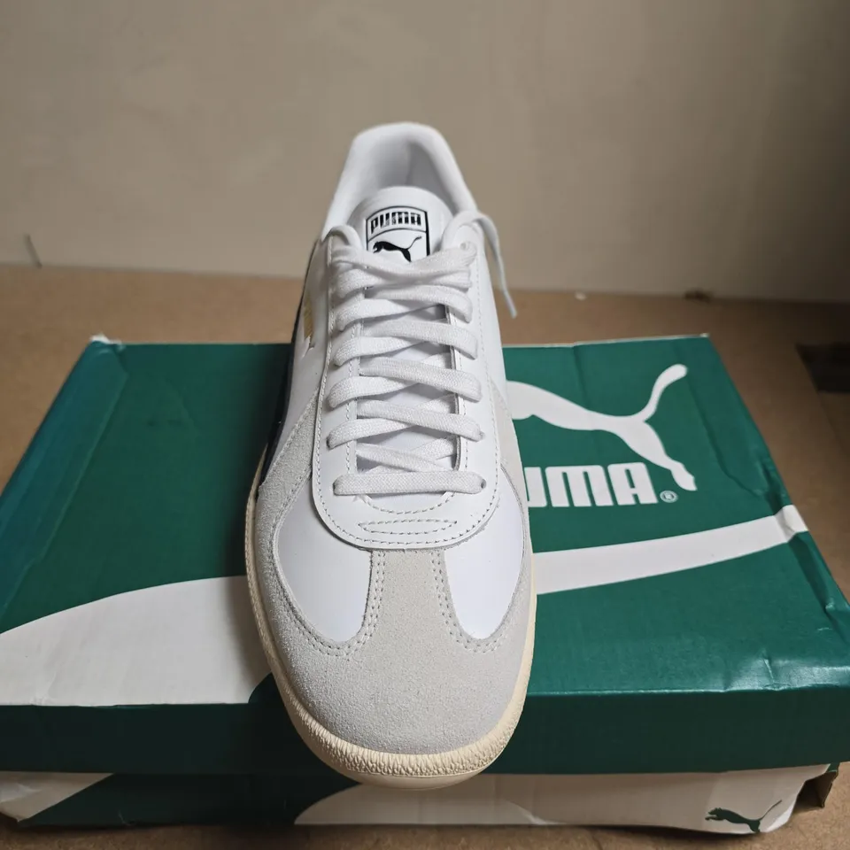 BOXED PAIR OF PUMA ARMY TRAINER SN44 TRAINERS – WHITE/GREY, UK 10