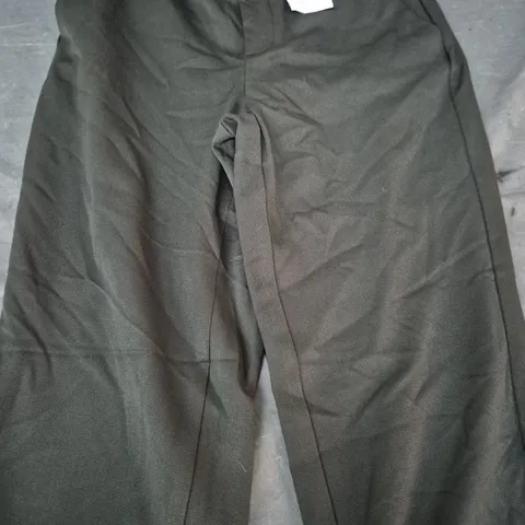 VERO MODA VMMAYA PANTS IN DARK GREEN SIZE SMALL (UK 8)