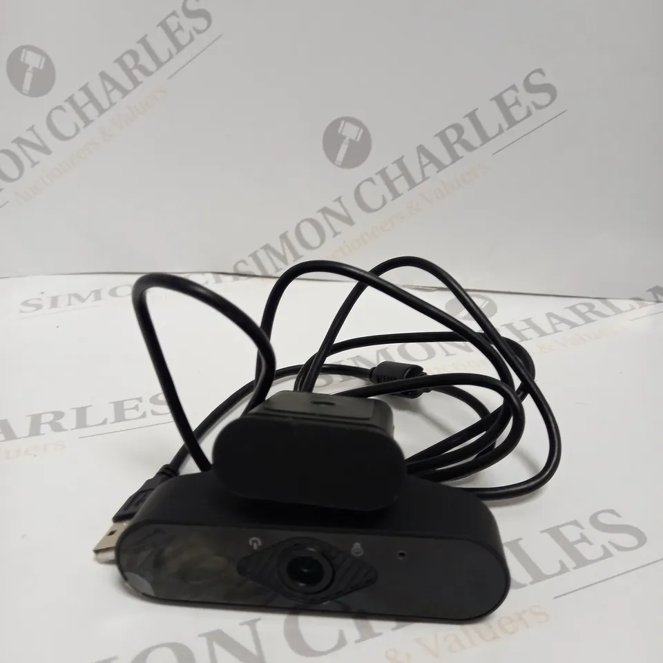 BOXED SIMULATION CAMERA 