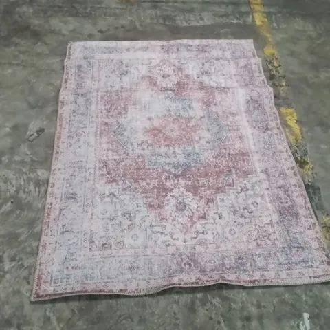 QUALITY DESIGNER AREA RUG - APPROXIMATELY 170x120