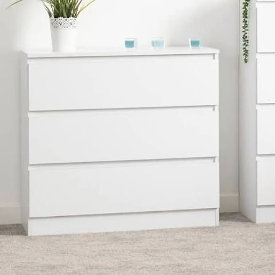 BOXED MALVERN 3 DRAWER CHEST - WHITE (1 BOX)