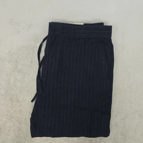gant regular fit trousers in navy stripe size small