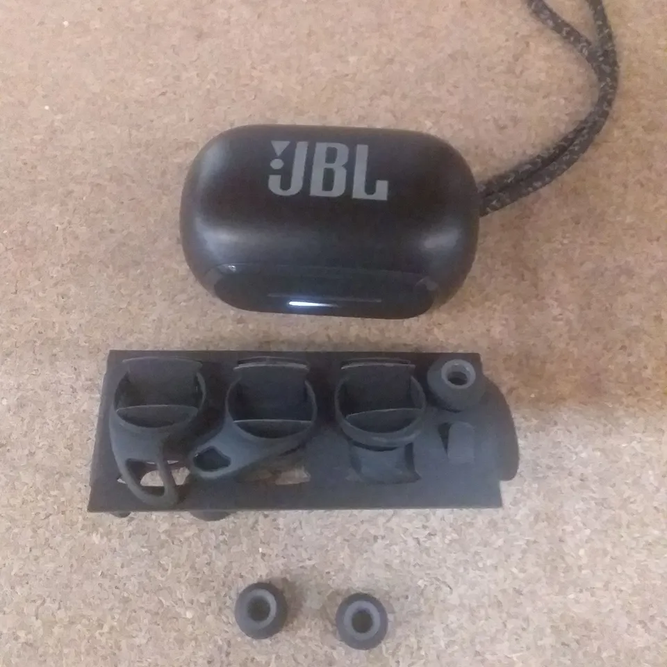 JBL REFLECT FLOW PRO WIRELESS IN-EAR HEADPHONES