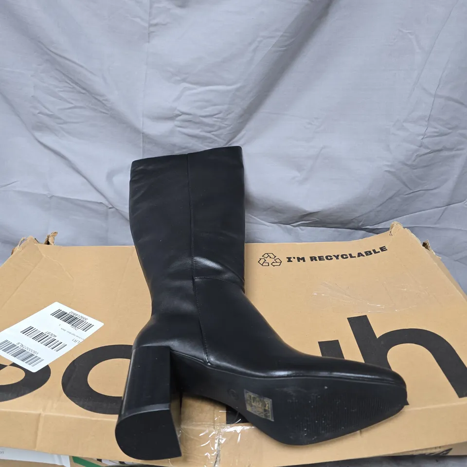 SCHUH DEVLIN KNEE HIGH BOOT - BLACK - 5