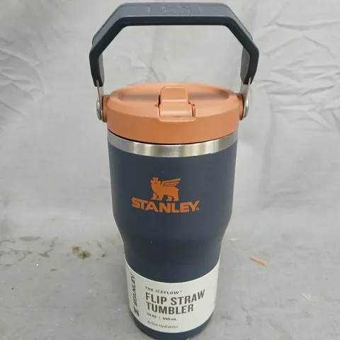 STANLEY THE ICEFLOW FLIP STRAW TUMBLER IN BLACK (590ML)