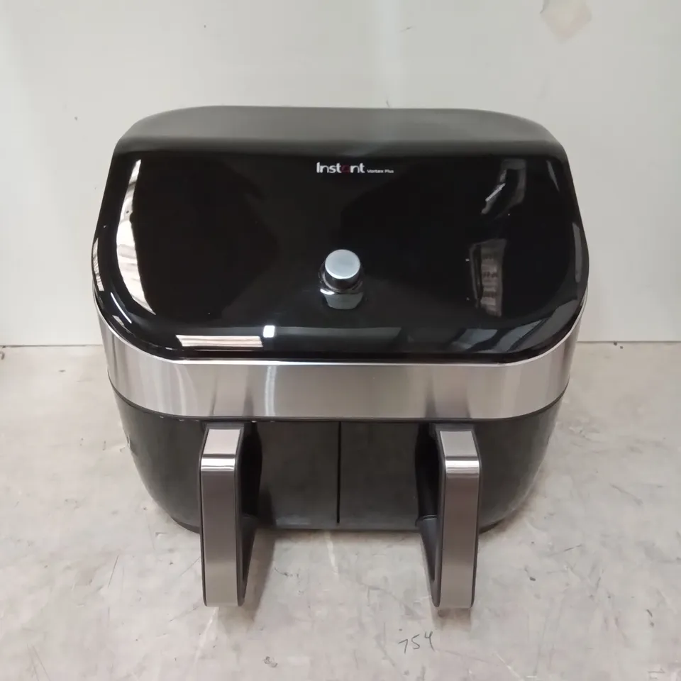 BOXED INSTANT VORTEX 8 IN 1 DUAL AIR FRYER 7.6L 