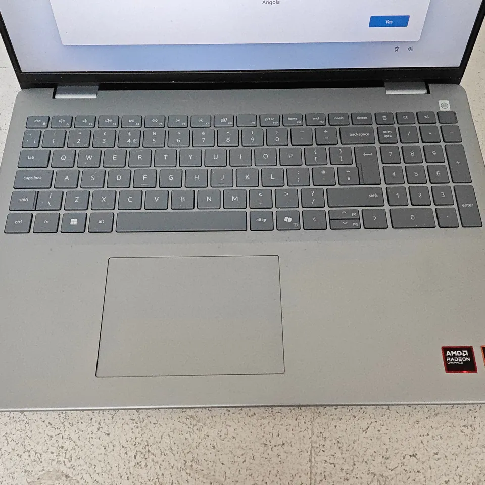 UNBOXED DELL INSPIRON AND RYZEN 7 LAPTOP IN SILVER - P131F