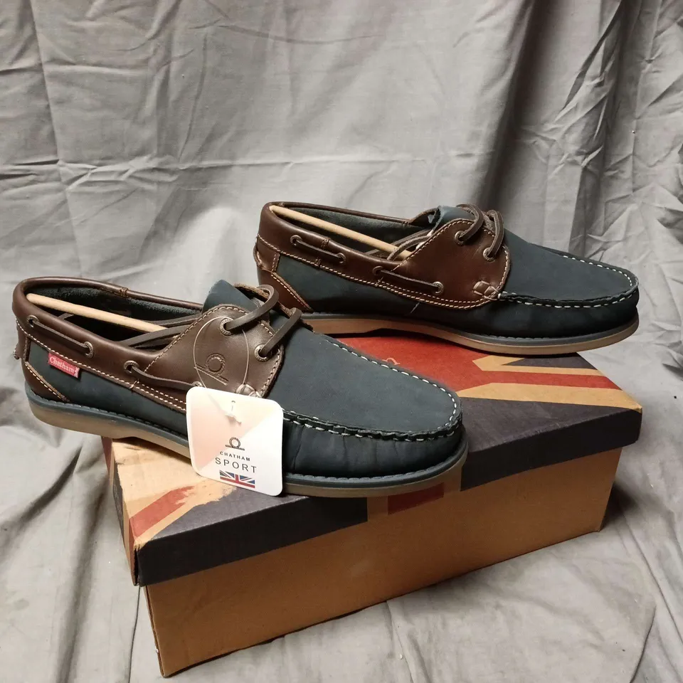 CHATHAM SPORT BOAT SHOES – NAVY/BLUE WITH BROWN LEATHER TRIM - MEN'S UK SIZE 9
