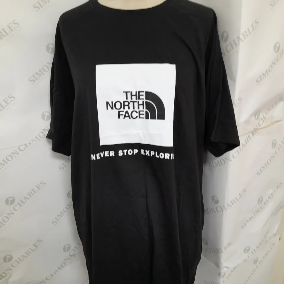 THE NORTH FACE PRINTED BOX TSHIRT IN BLACK SIZE XL