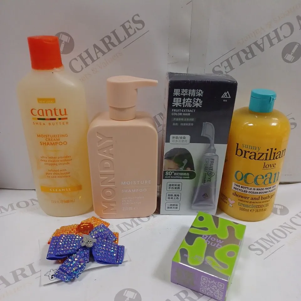 BOX OF APPROXIMATELY 20 ASSORTED ITEMS TO INCLUDE CANTU SHAMPOO, MONDAY MOISTURE SHAMPOO, SUNNY BRAZILIAN BATH GEL ETC