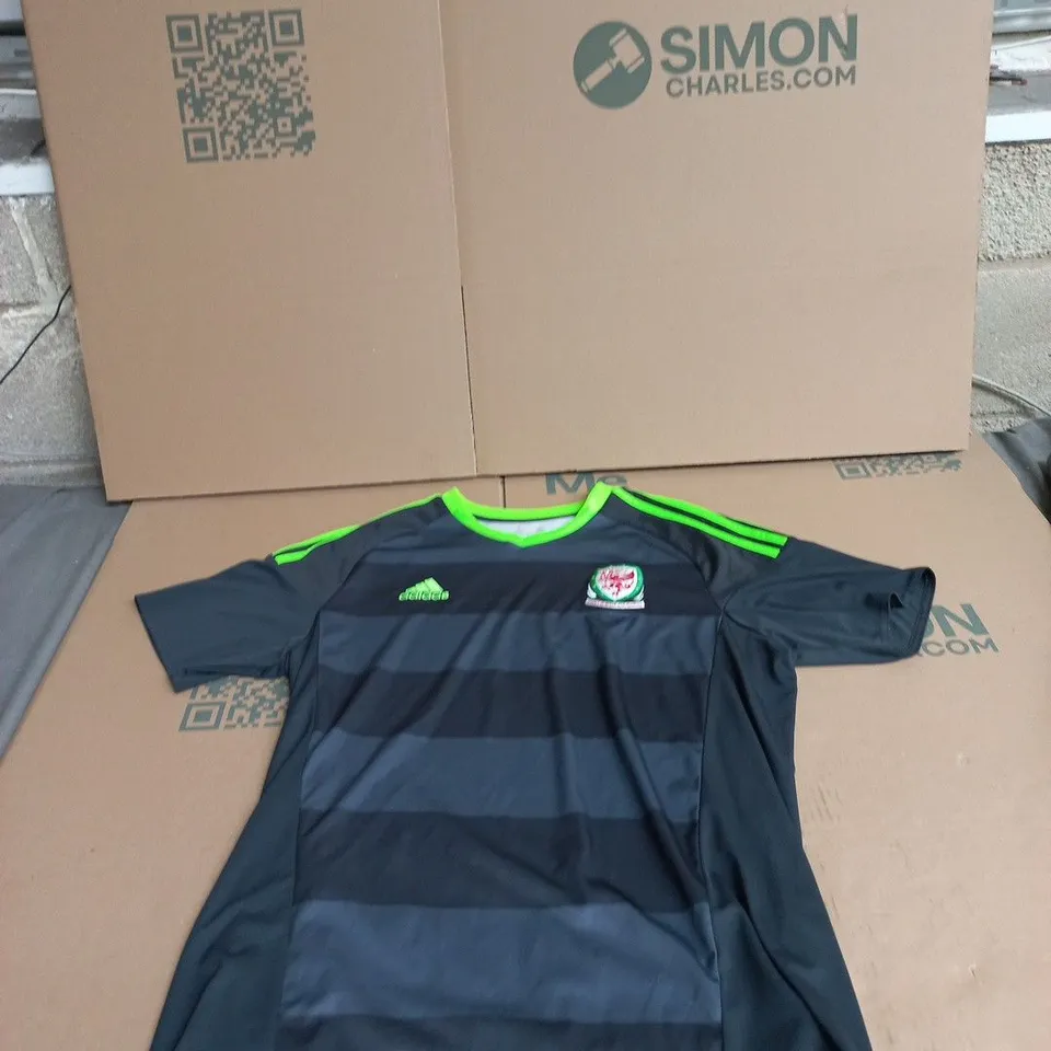 ADIDAS WALES FC FOOTBALL JERSEY – CLIMACOOL, NAVY WITH NEON GREEN TRIM, UK L