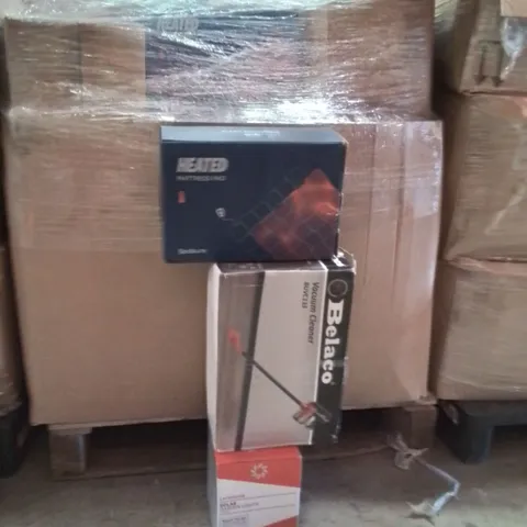 PALLET CONTAINING A LARGE QUANTITY OF ELECTRICAL PRODUCTS TO INCLUDE;GARDEN LIGHTS,VACUUM CLEANER,MATTRESS PAD