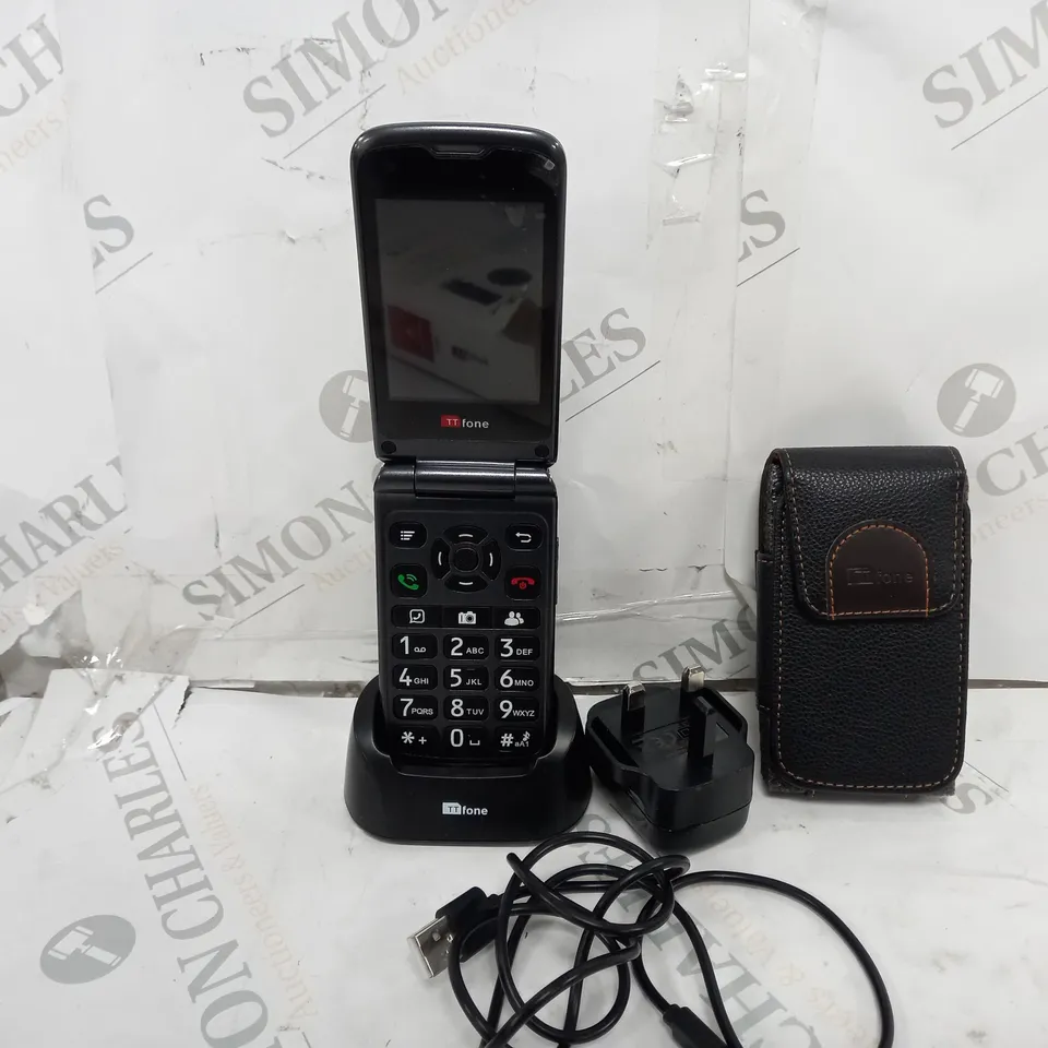 BOXED TTFONE TITAN TT950 FLIP MOBILE PHONE WITH HOLSTER CASE