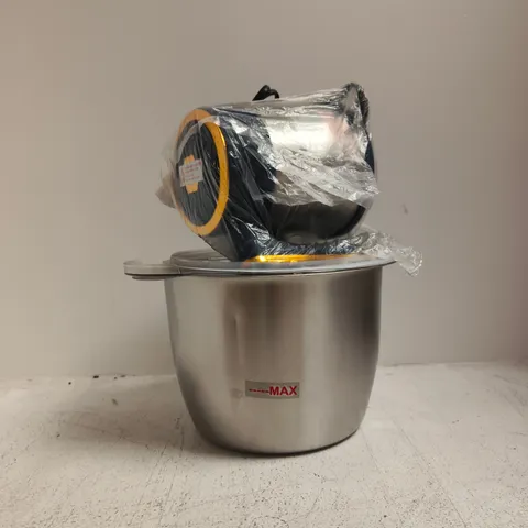 BOXED UNBRANDED STAINLESS STEEL FOOD PROCESSOR