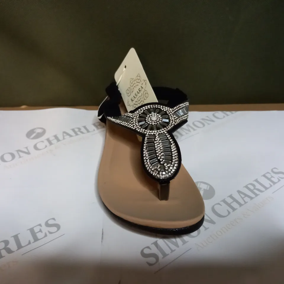 KASARA EMBELLISHED THONG SANDAL - SIZE 5