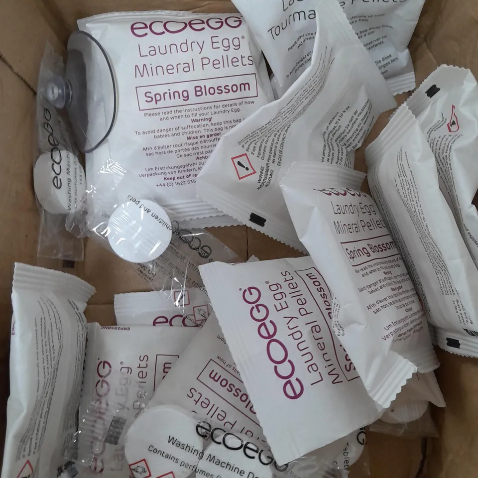 BOXED ECOEGG 750 WASHES LAUNDRY EGG KIT WITH DRYER EGGS & DETOX TABLETS