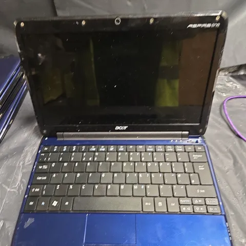 ACER ASPIRE ONE NETBOOK – BLUE - BCM92045NMD