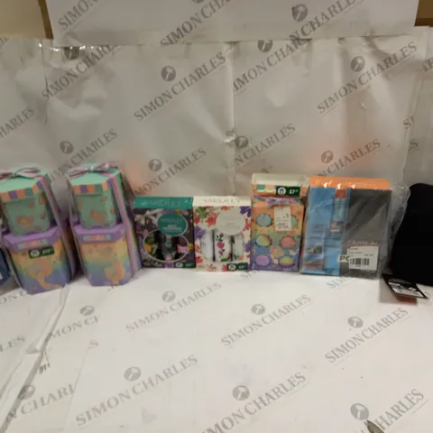 APPROXIMATELY 12 ASSORTED GIFT BOXSETS TO INCLUDE MERMAID BATH BOMBS, YARDLEY BODY FRAGRANCE COLLECTION, AND THE FUXXY DUCK FESTIVE BODY LOTION ETC.