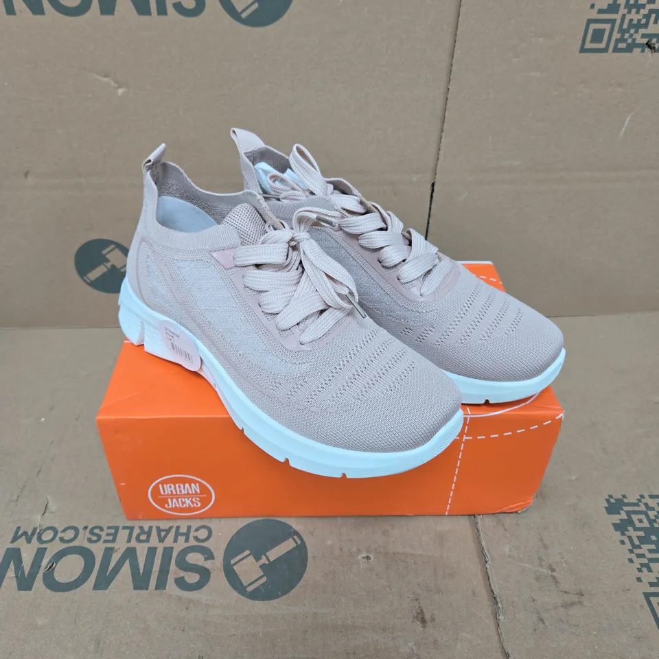 URBAN JACKS STRADA PINK TRAINERS – UK 7