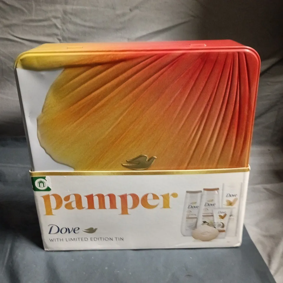 DOVE PAMPER GIFT SET IN LIMITED EDITION TIN