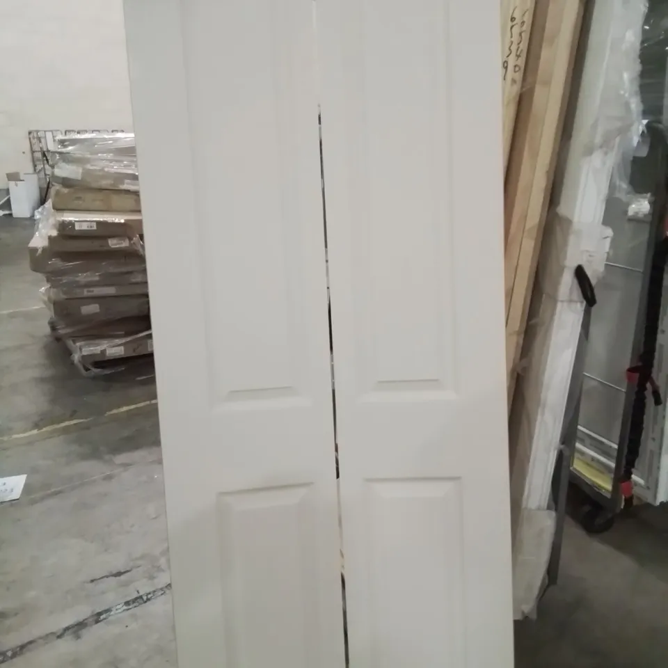 BI FOLD 4 PANEL INTERNAL DOOR no size stated