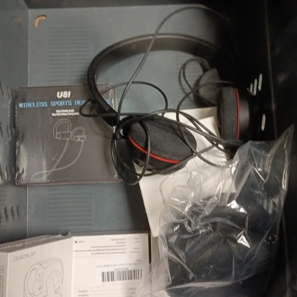 APPROXIMATELY 8 ASSORTED HEADPHONES