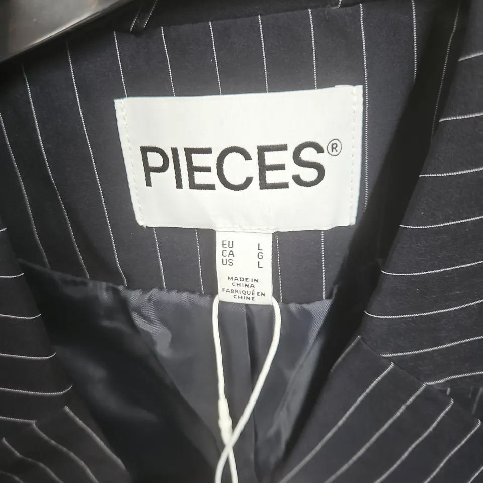 PIECES NAVY PINSTRIPE BLAZER – WOMEN'S TAILORED JACKET SIZE L