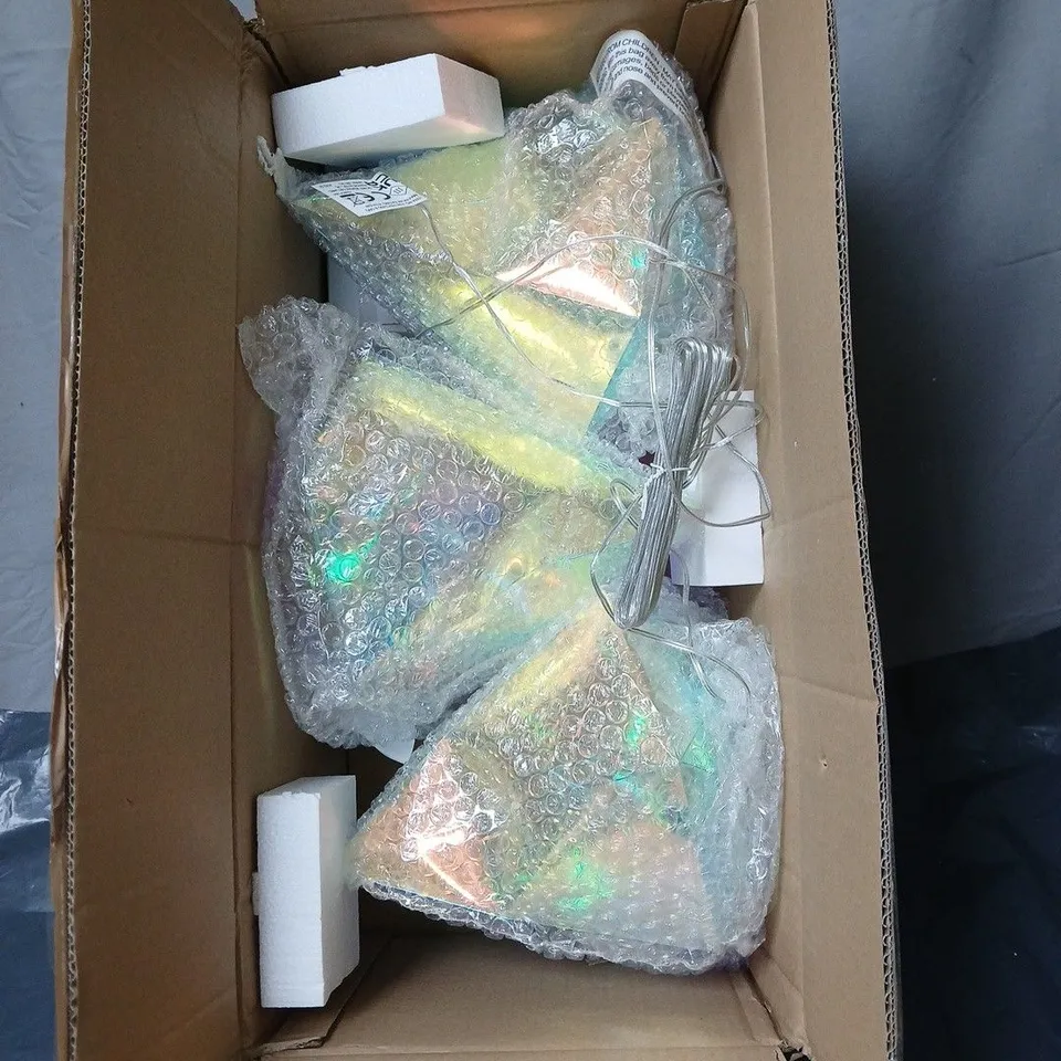 GARDEN STORIES LED DIAMOND TRIO LIGHT STAND